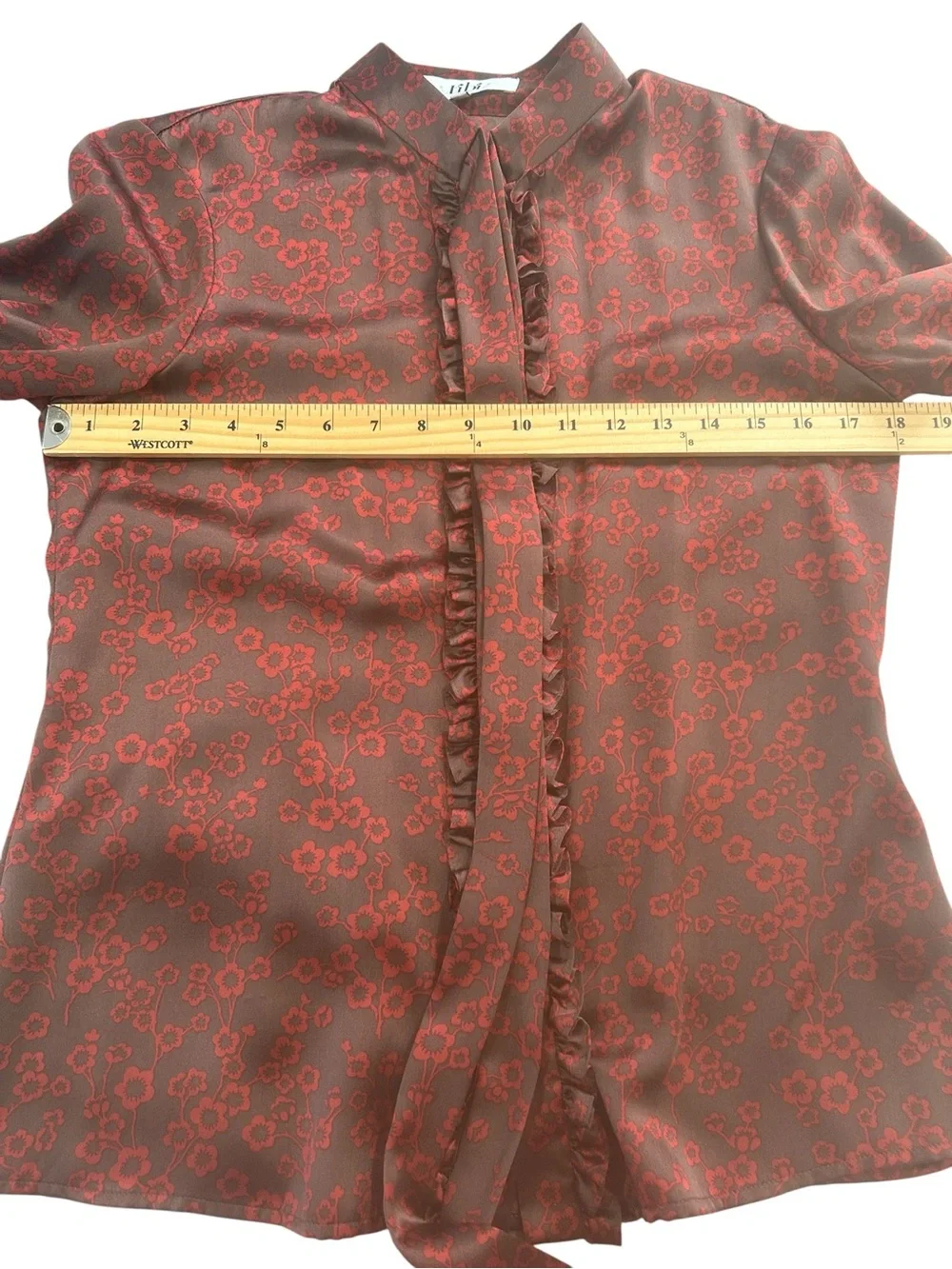 TIBI blouse  Womens 6 silk Floral Tie Neck Ruffle Romantic Dark Academia office